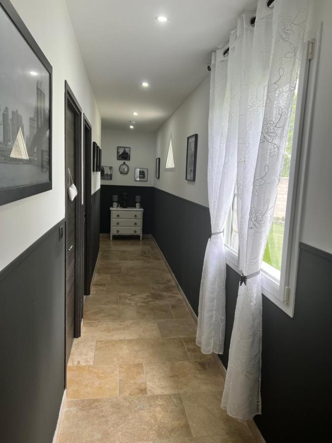 Chez Saliha Et Serge Lamarche-Sur-Saone Luaran gambar